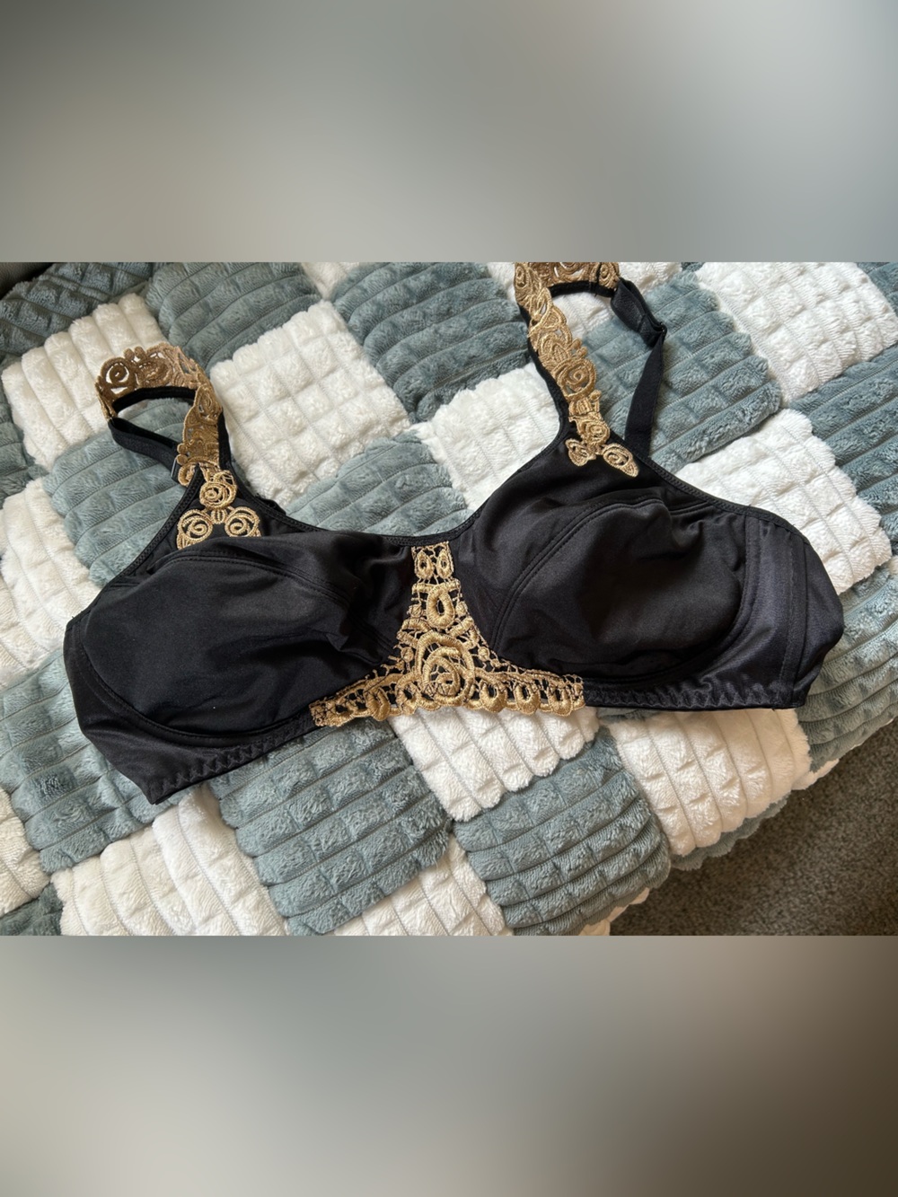 Pretty Wireless Bra 40c